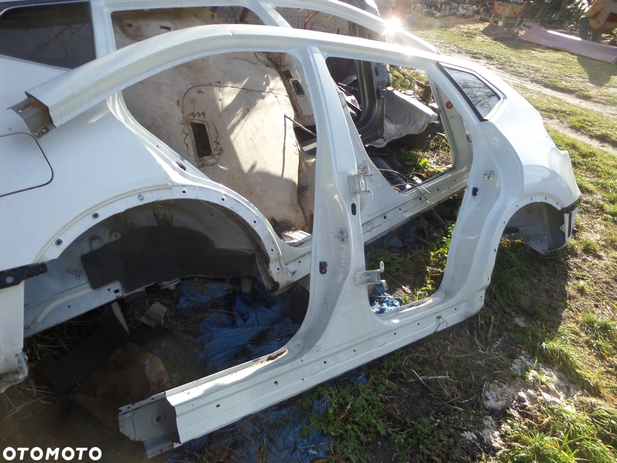 11686 Ćwiartka próg błotnik słupek bok lewy X-Trail T32 14- - 3