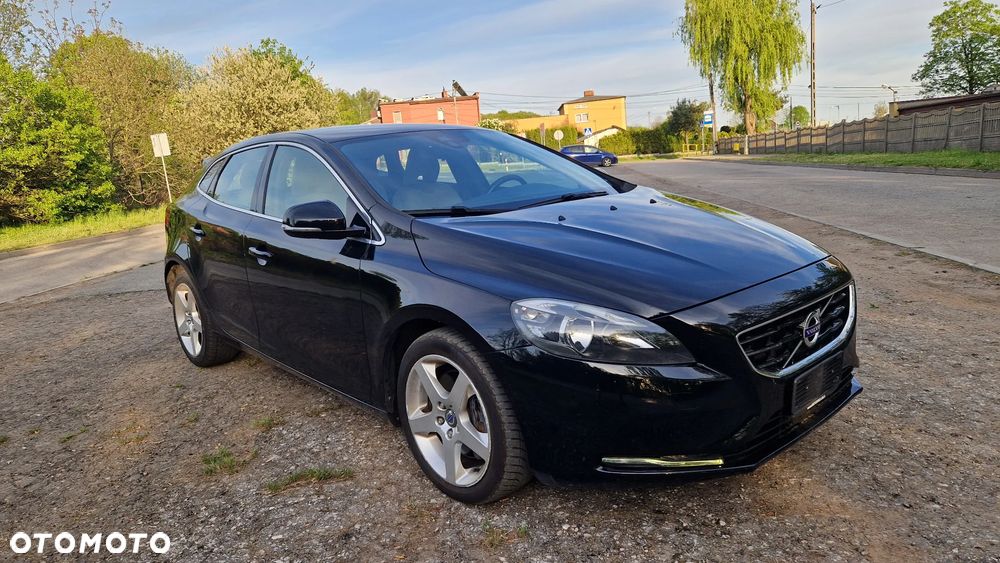 Volvo V40 D3 Geartronic Summum - 2