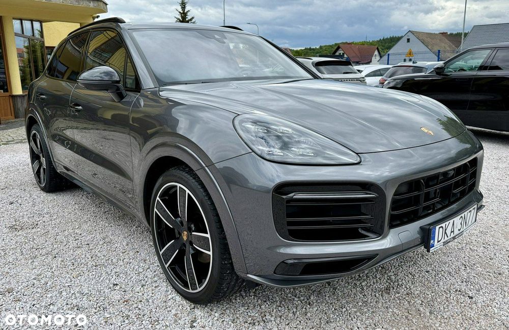 Porsche Cayenne - 3