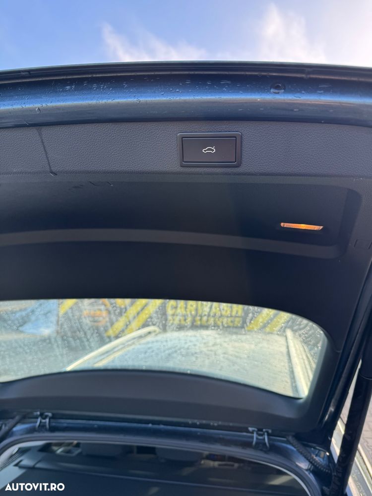 Skoda Superb 2.0 TDI DSG Style - 16