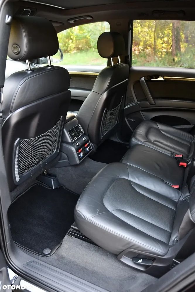 Audi Q7 - 8