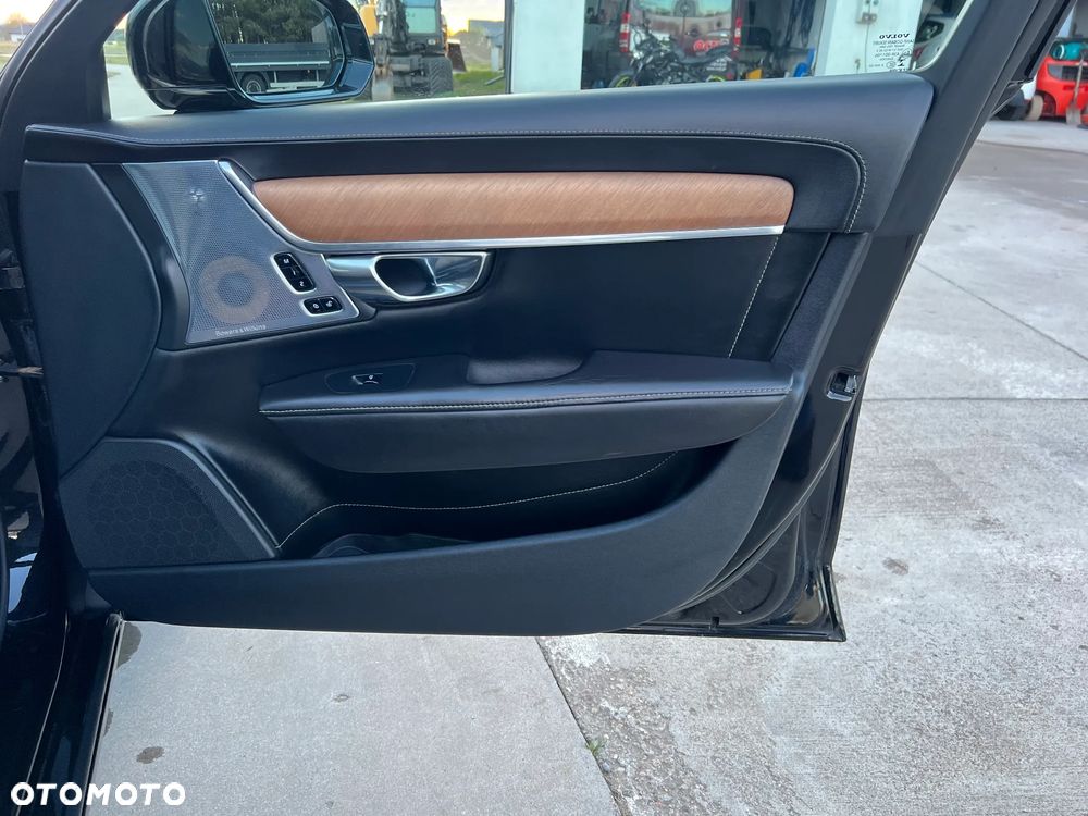 Volvo V90 D4 Inscription - 22
