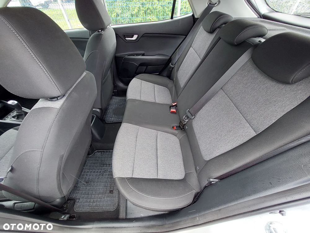 Kia Stonic 1.0 T-GDI M - 10
