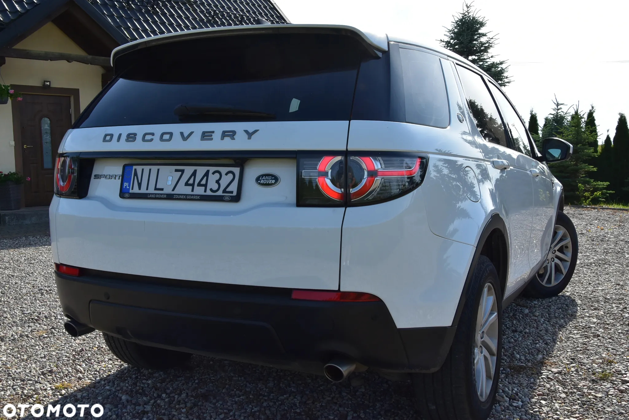 Land Rover Discovery Sport 2.0 TD4 HSE Luxury - 23