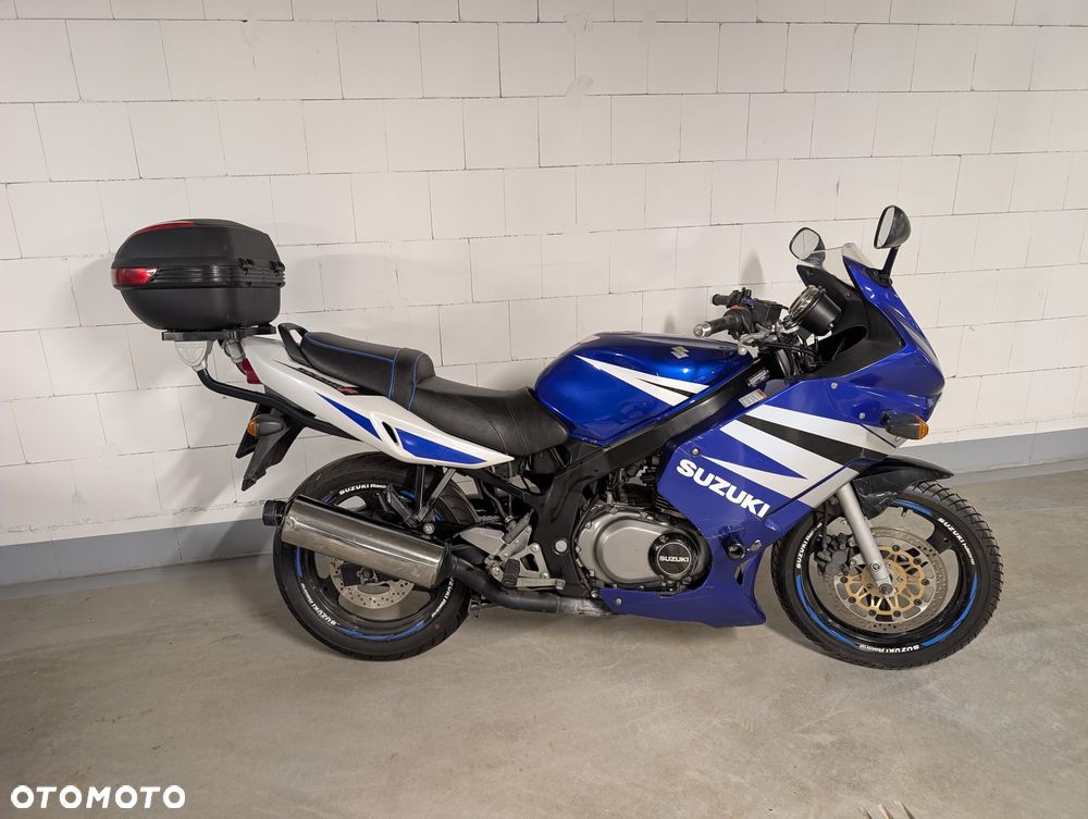Suzuki GS - 19