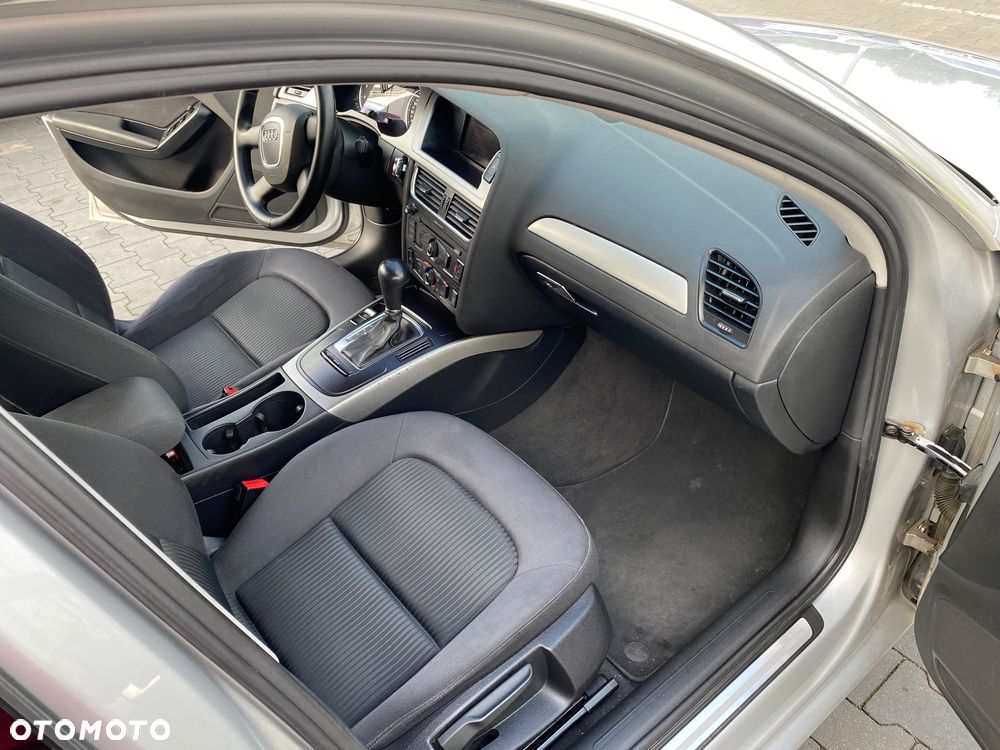 Audi A4 Avant - 19