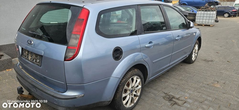 Ford Focus Mk2 1,6 TDCI 81kW 110KM 2007r 5-bieg manual Z3 kombi - 4