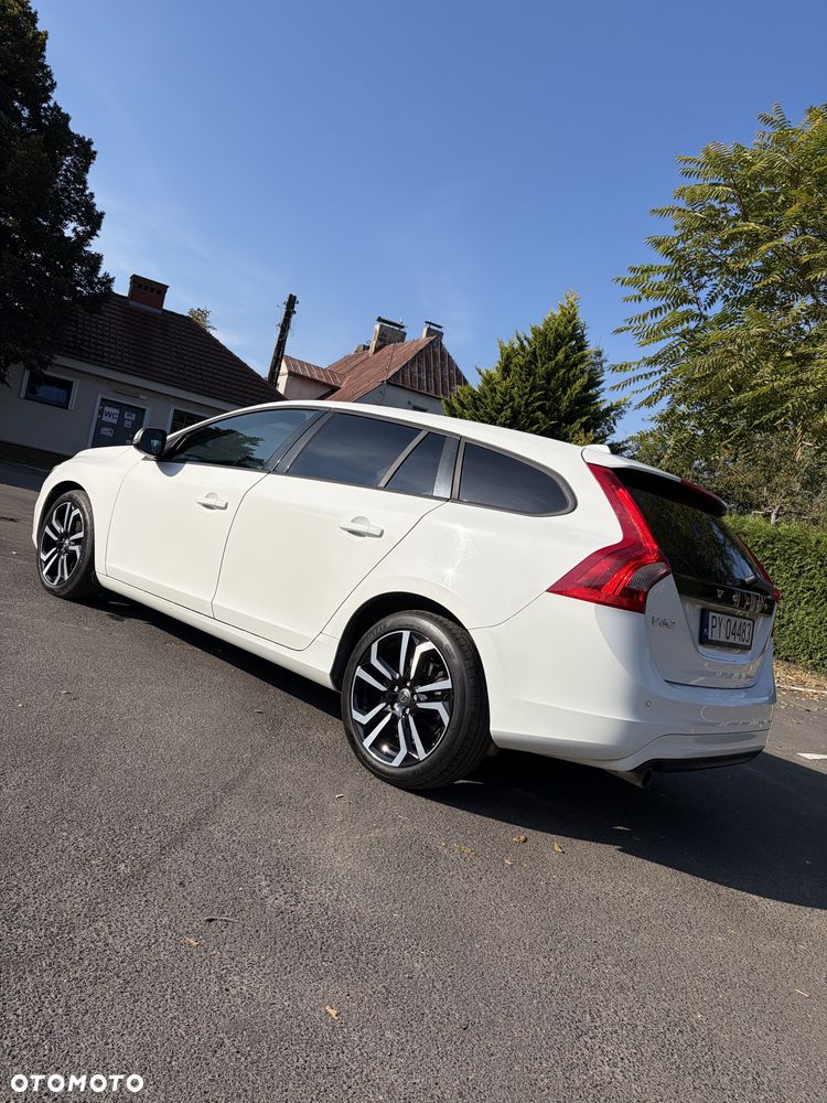 Volvo V60 2013 photo 4