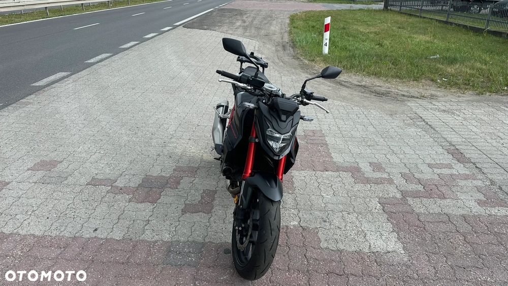 Honda CB - 7