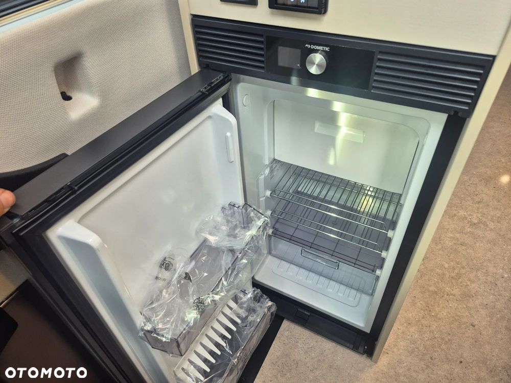 Mercedes-Benz KAMPER BURSTNER HABITON HMX 6.0. MERCEDES SPRINTER 190 KM 4X4 AUTOMAT NOWY! MODEL 2026 - 35