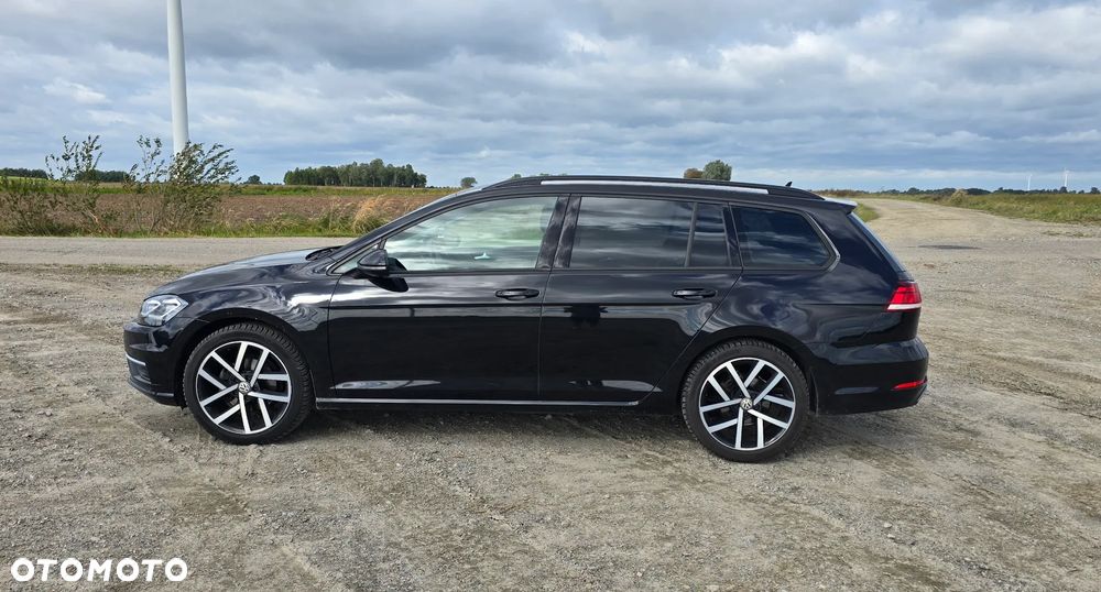 Volkswagen Golf - 10