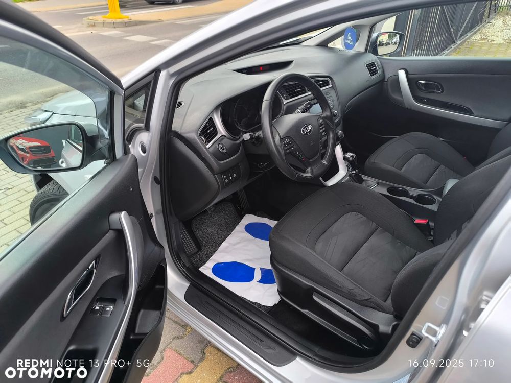 Kia Ceed Cee'd 1.4 Business Line - 14