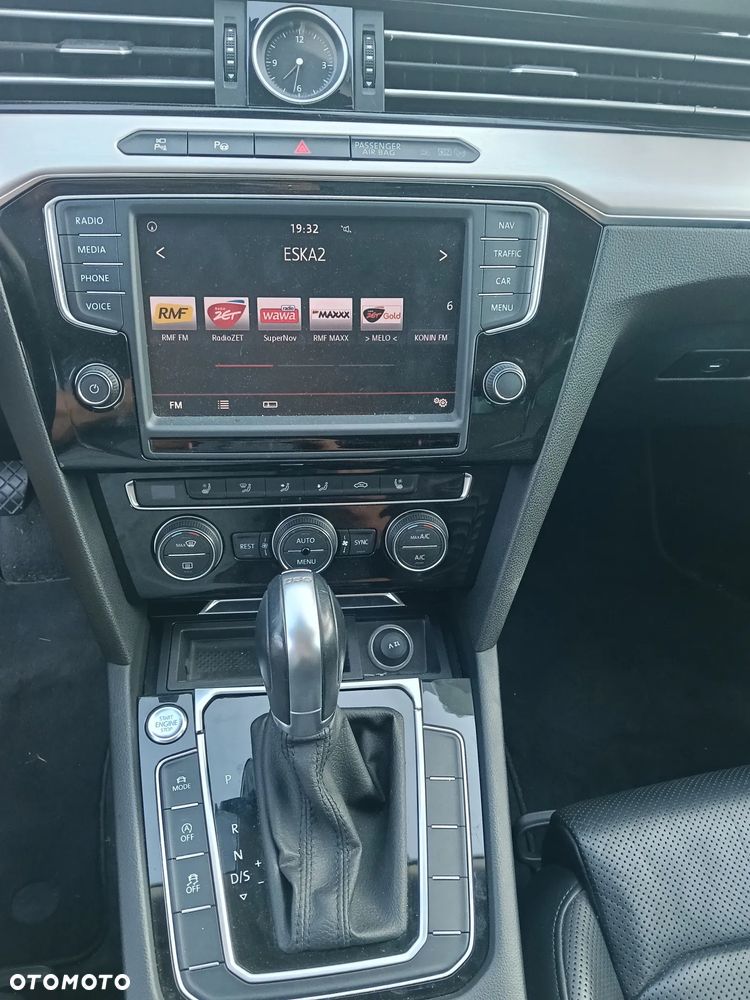 Volkswagen Passat 2.0 TSI BMT Comfortline DSG - 8