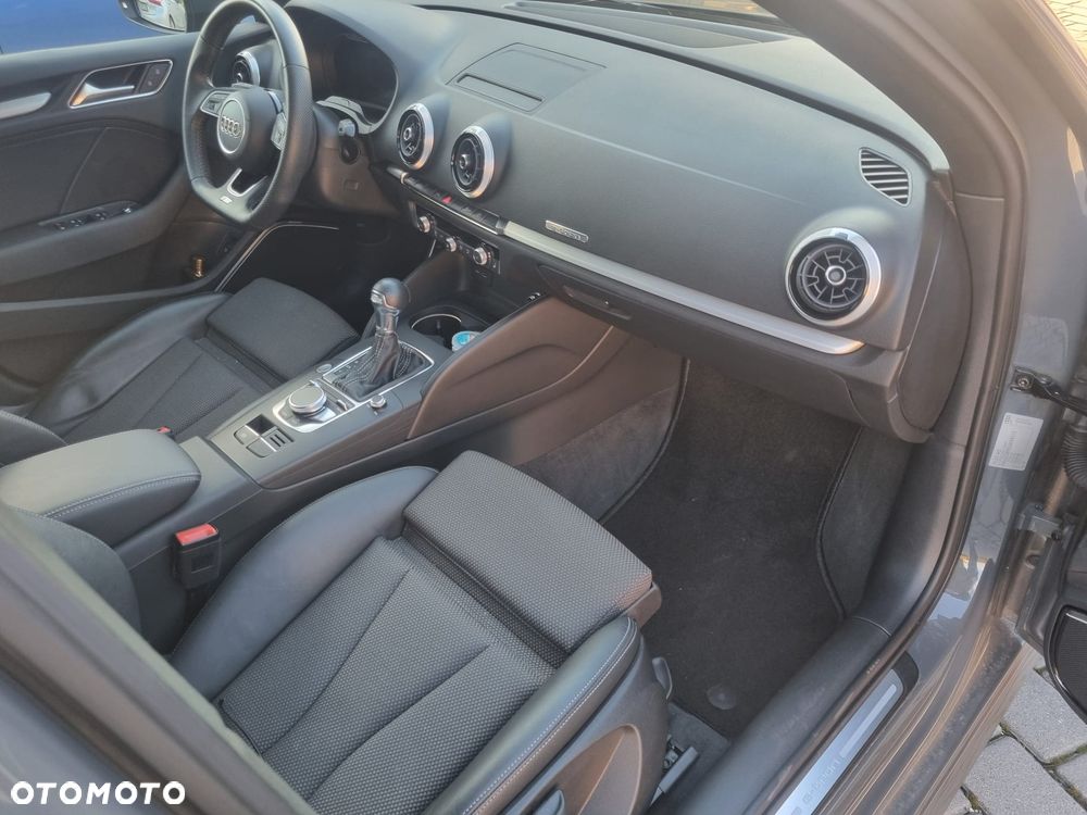 Audi A3 Sportback - 22