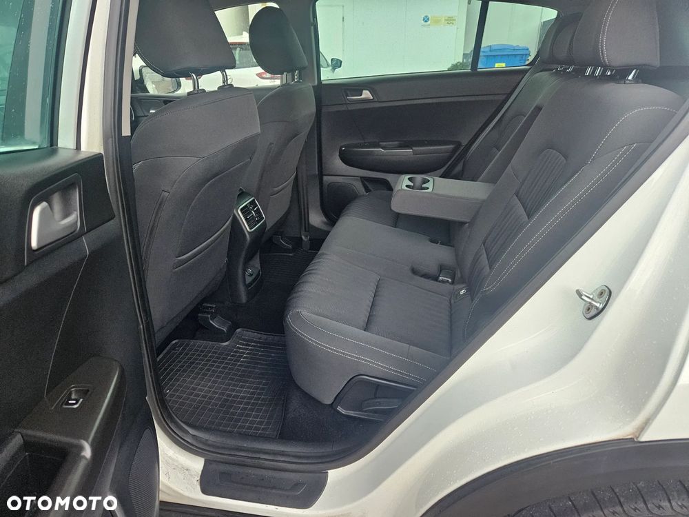 Kia Sportage - 33