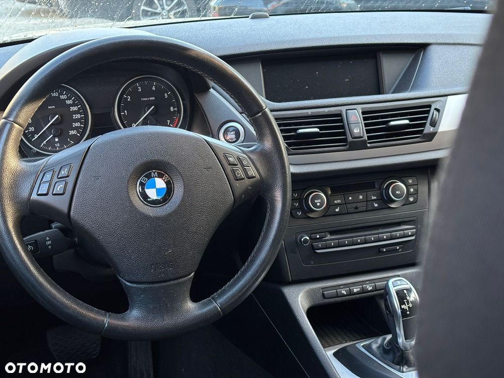 BMW X1 - 10