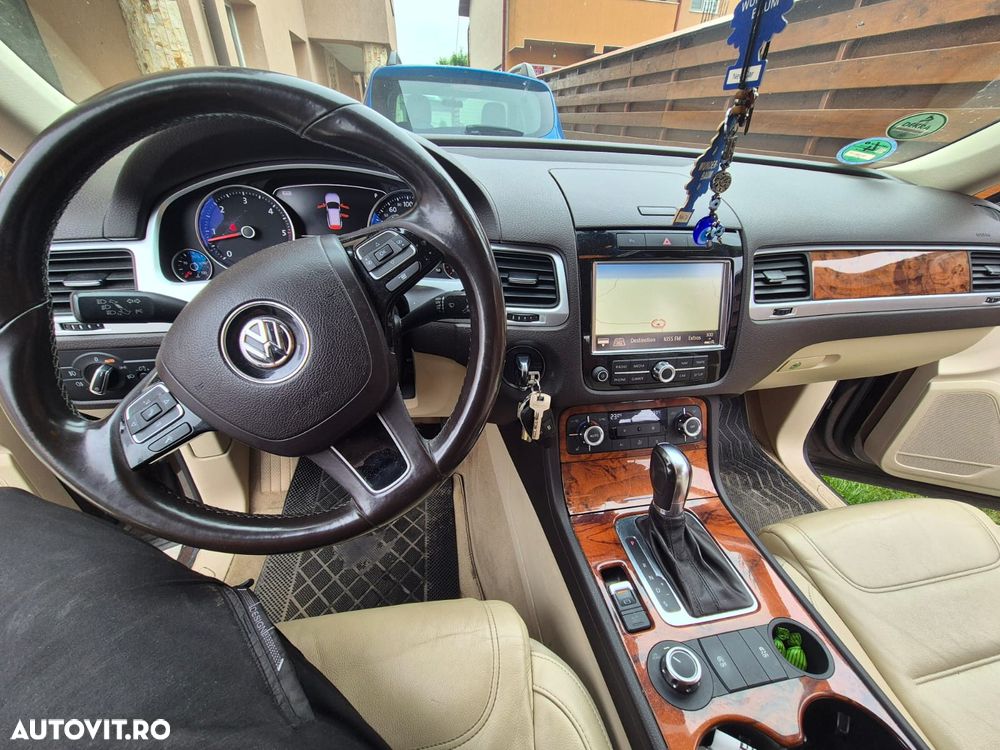 Volkswagen Touareg - 10