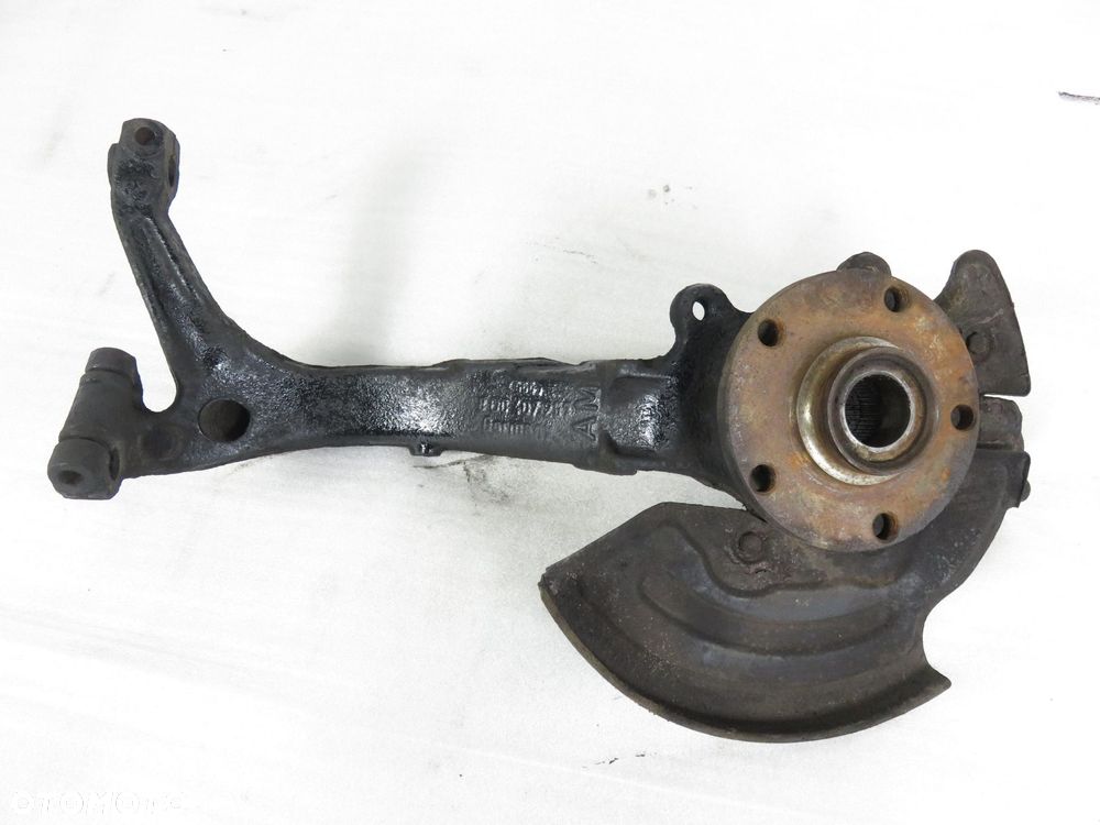 ZWROTNICA PIASTA PRZEDNIA LEWA AUDI A6 C5 2.8 - 1