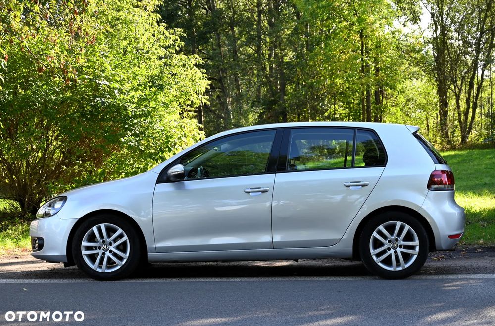 Volkswagen Golf - 16