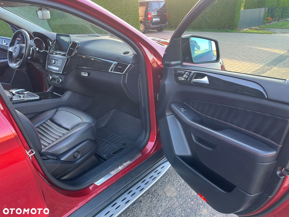 Mercedes-Benz GLE 350 d 4-Matic - 26