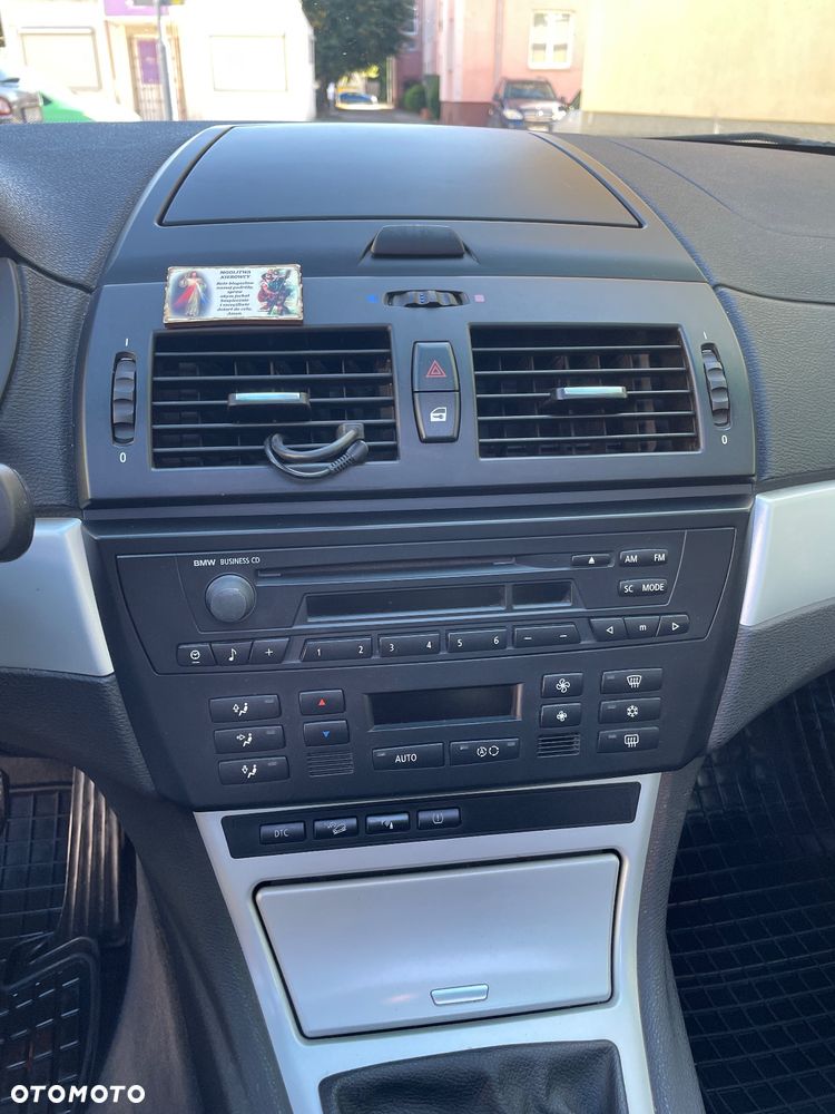 BMW X3 2.0d - 36