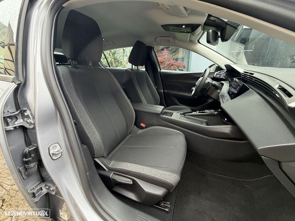 Peugeot 308 1.6 Hybrid Allure Pack e-EAT8 - 16