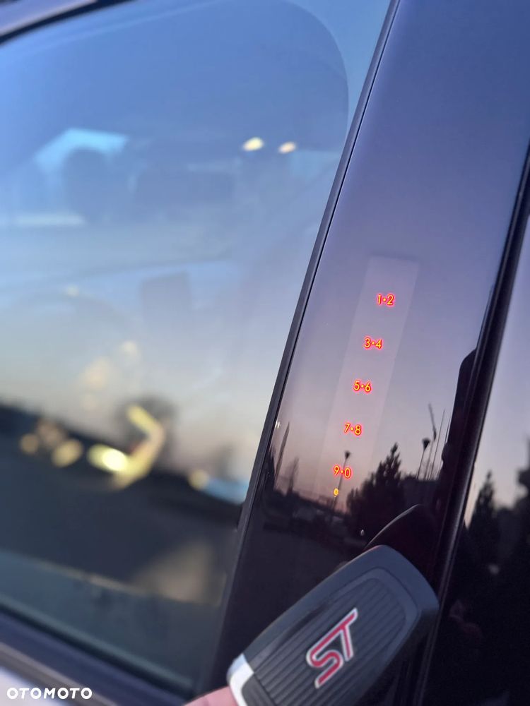 Ford Explorer 3.0 EcoBoost PHEV 4WD ST-Line - 11