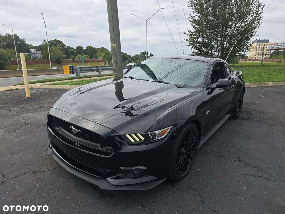 Ford Mustang 5.0 V8 GT - 1