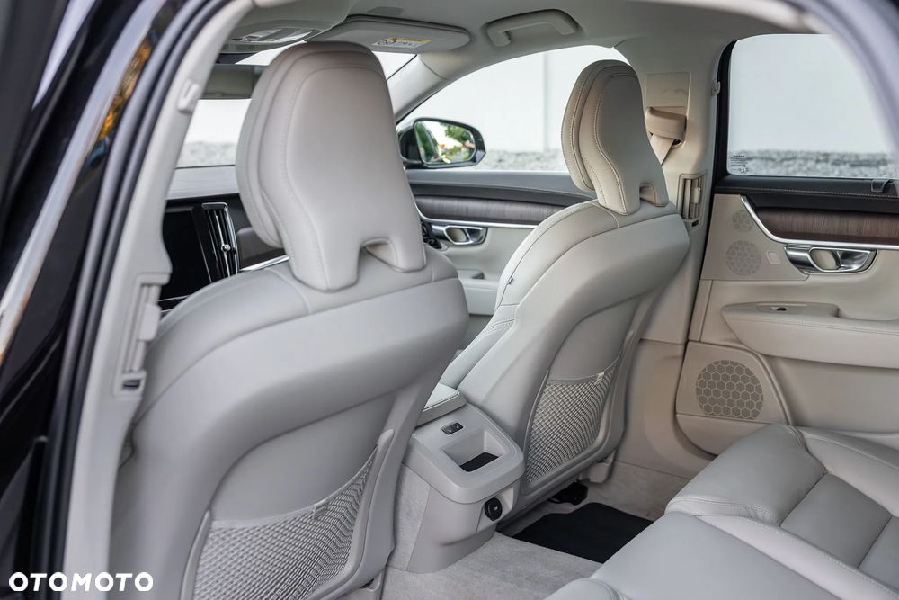 Volvo S90 D5 AWD Inscription - 33