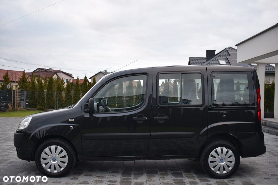 Fiat Doblo 1.9 JTD Family Premius - 3