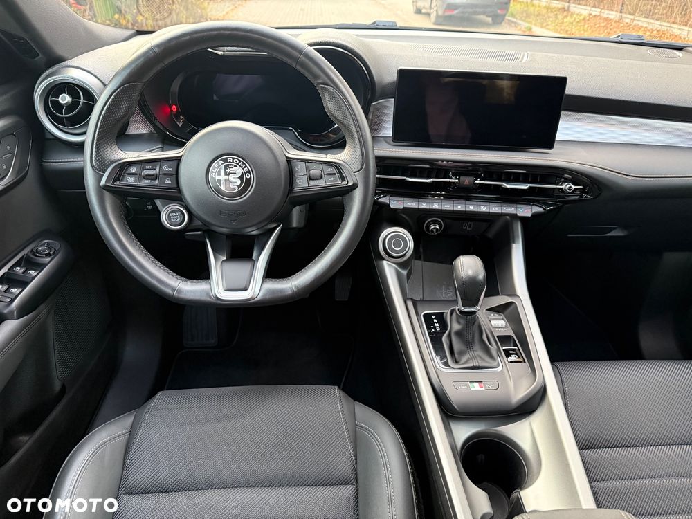 Alfa Romeo Tonale 1.3 PHEV Q4 TI - 16