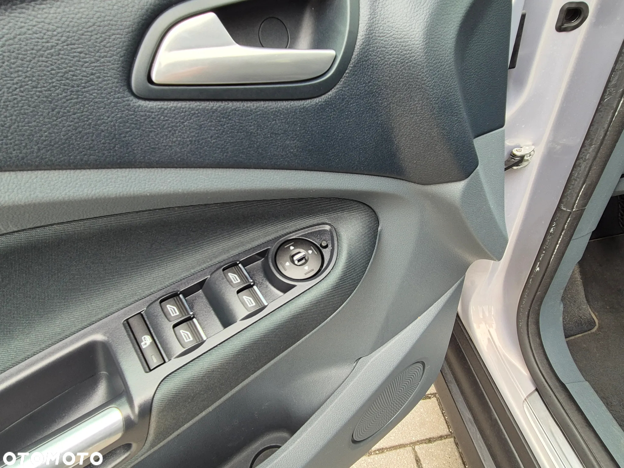 Ford C-MAX - 33