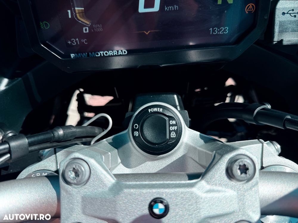 BMW F900GS Adventure - 25