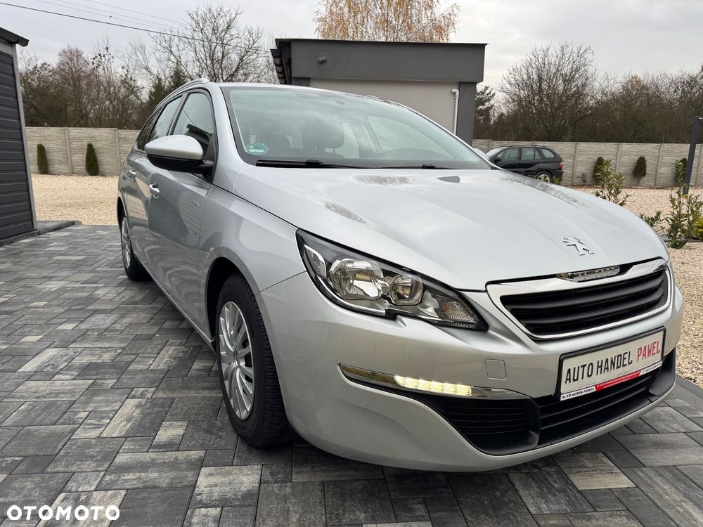Peugeot 308 SW HDi FAP 110 (Blue Lion) Business Line Niveau 1 - 3