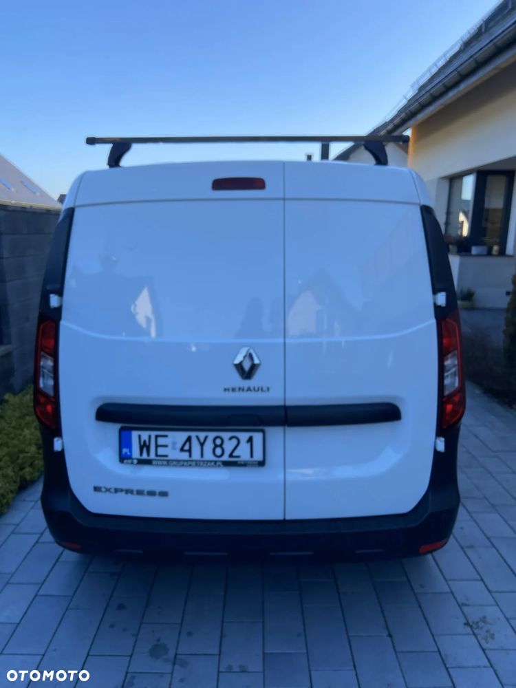 Renault EXPRESS - 8