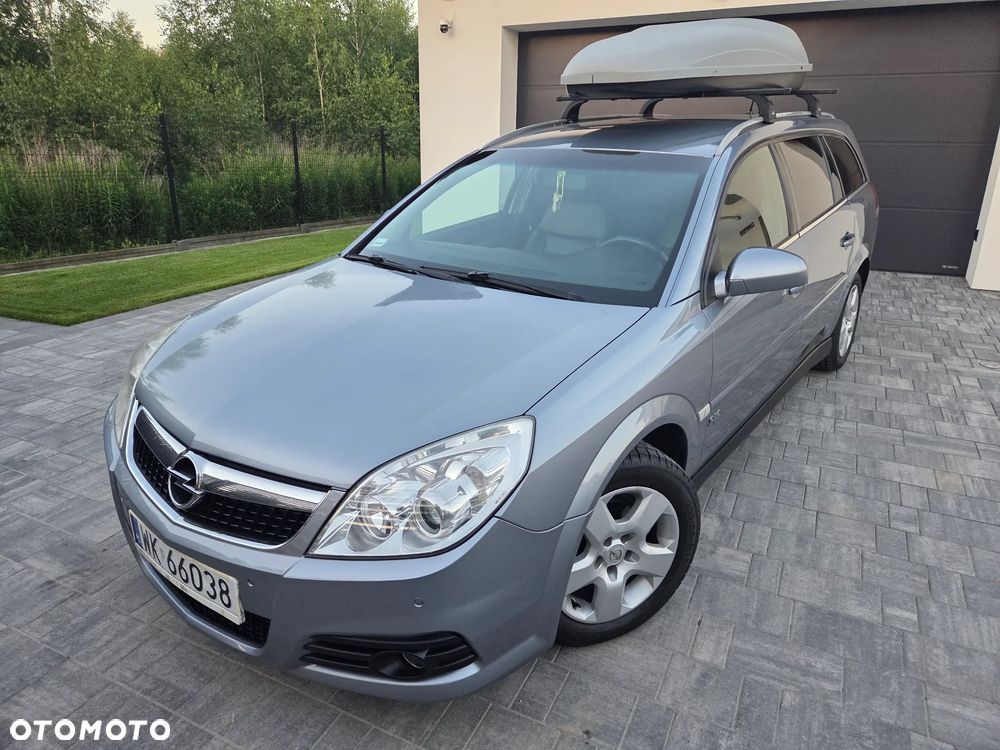 Opel Vectra 1.9 CDTI DPF Automatik Edition - 2