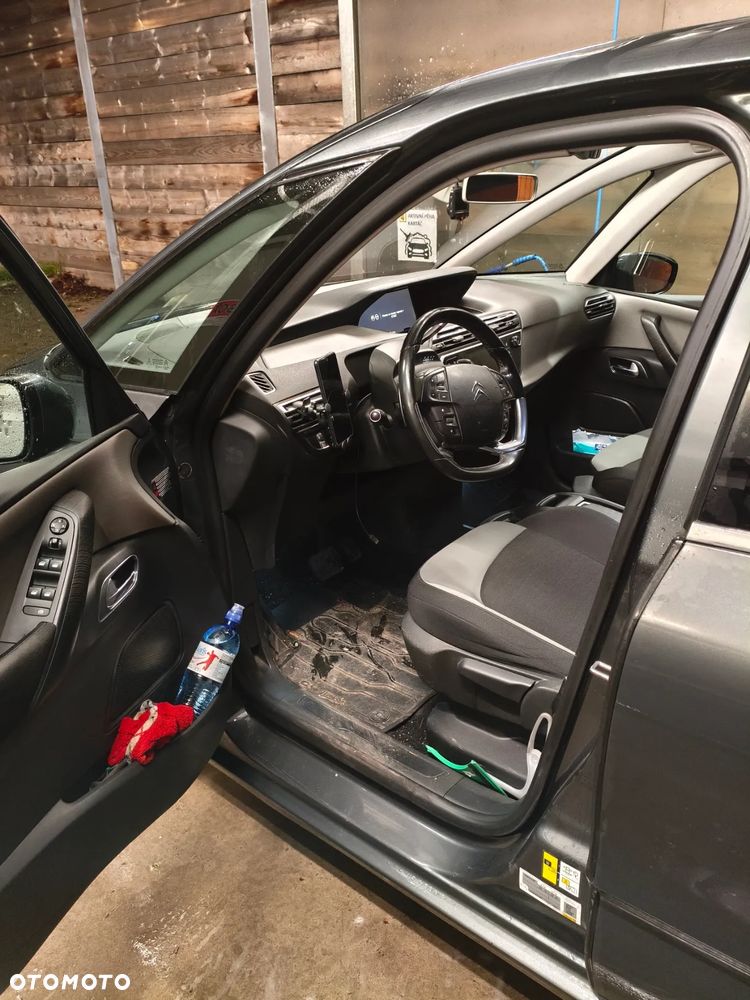 Citroën C4 Picasso - 6