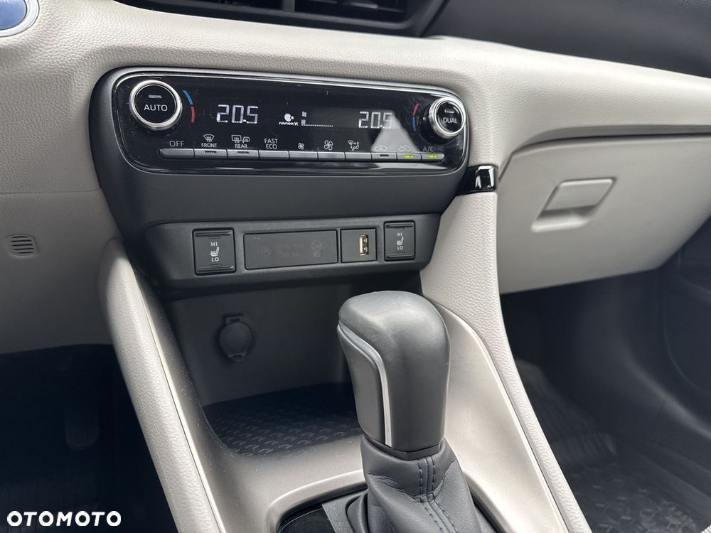 Toyota Yaris - 20