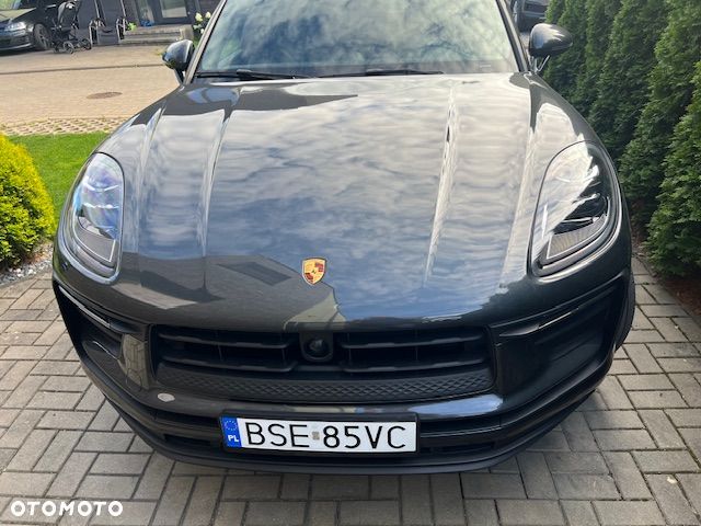 Porsche Macan Standard - 2