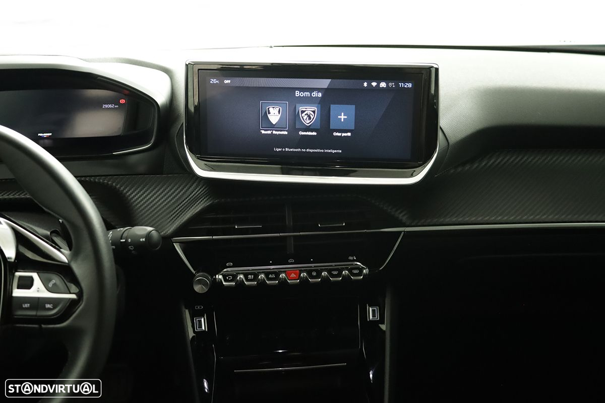 Peugeot 2008 1.2 PureTech Allure EAT8 - 9