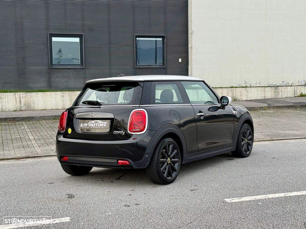 MINI 3 Portas Cooper SE - 4