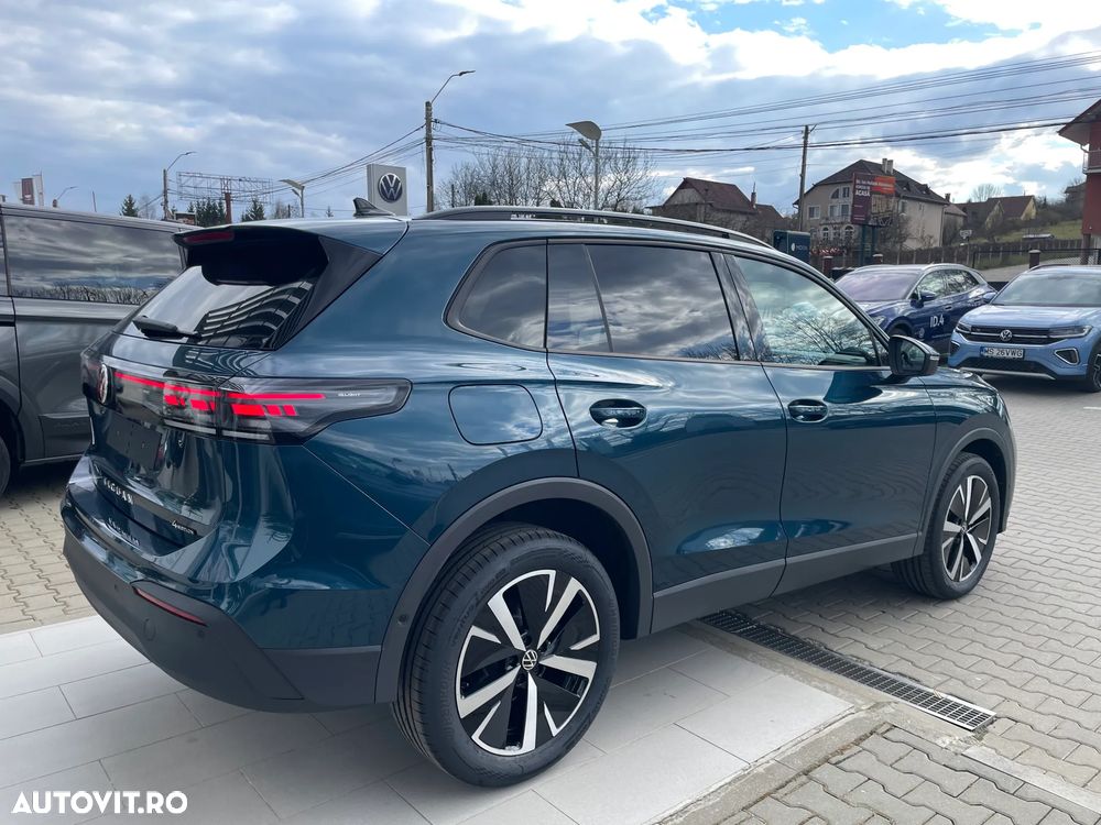 Volkswagen Tiguan - 4