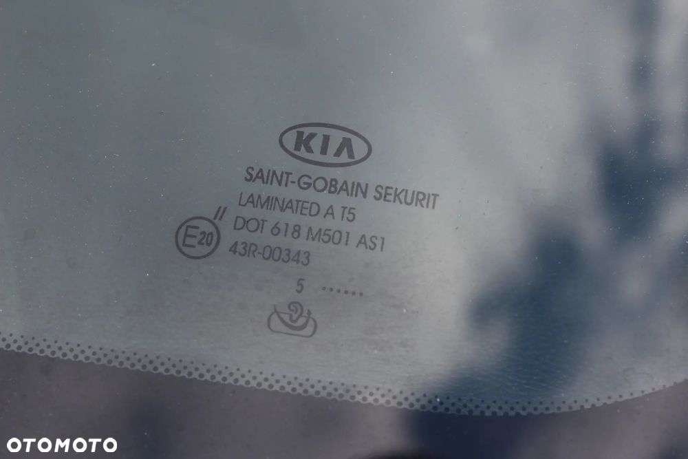 Kia Sportage 1.7 CRDI 2WD ISG Dream-Team Edition - 24