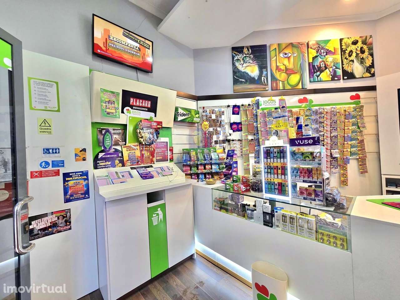 Espaço Comercial na Av. Defensores de Chaves - Grande imagem: 2/7