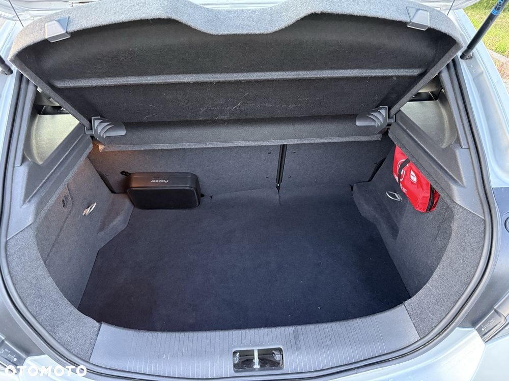 Opel Astra - 8