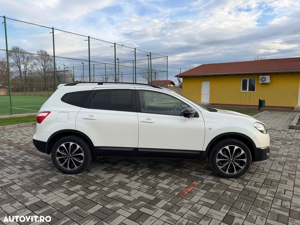 Nissan Qashqai+2 - 6