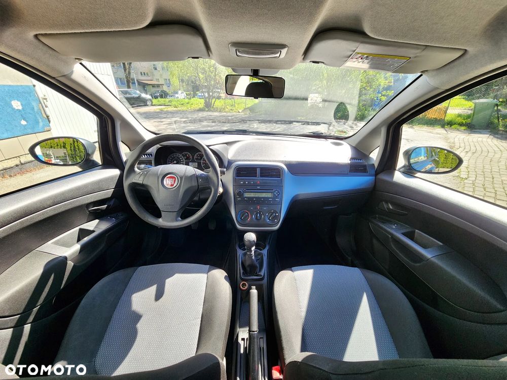 Fiat Punto 2012 - 8