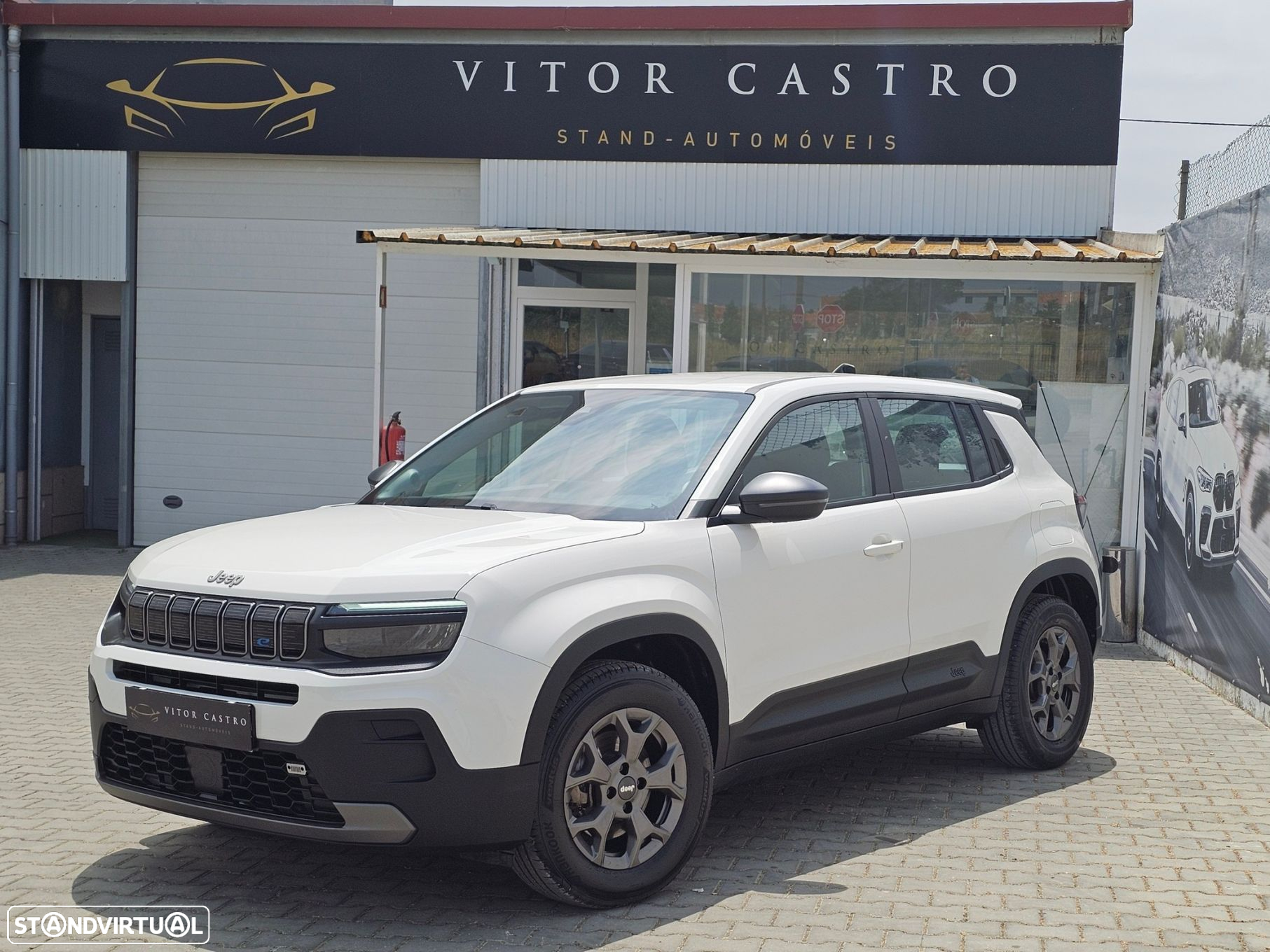 Jeep Avenger 54 kWh Longitude - 3