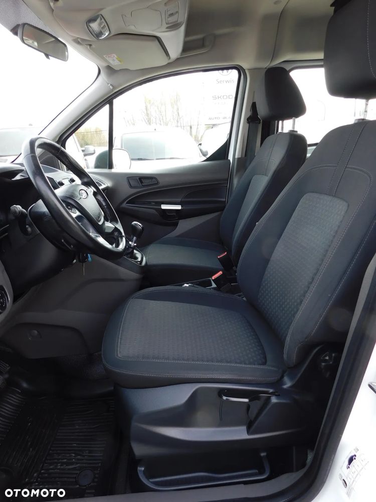 Ford Transit Connect - 11