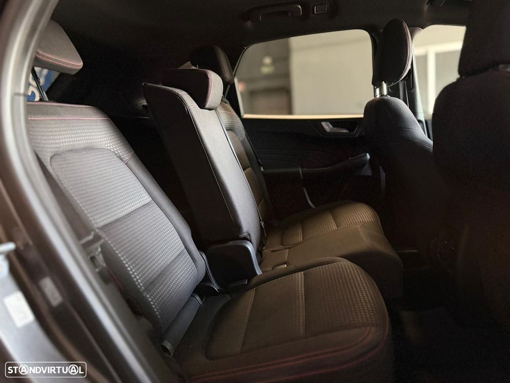 Ford Kuga 2.5 PHEV ST-Line - 35